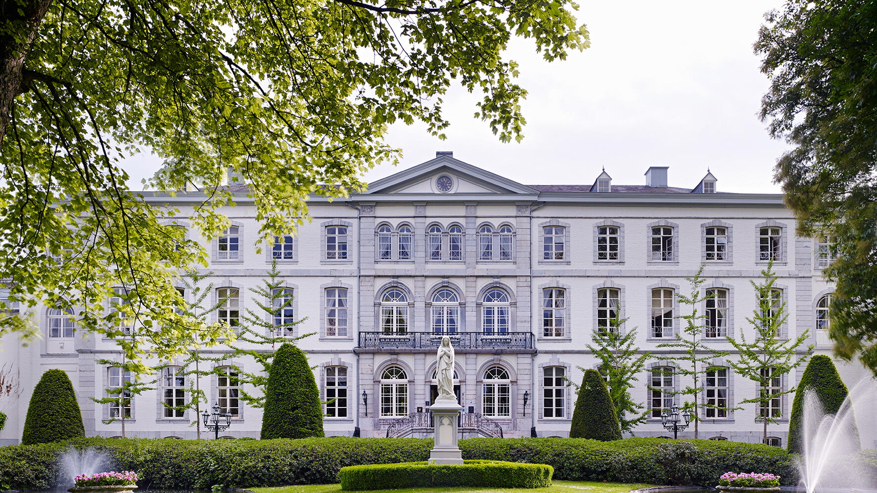 Foto von Schloss Bloemendal in Vaals, Niederlande